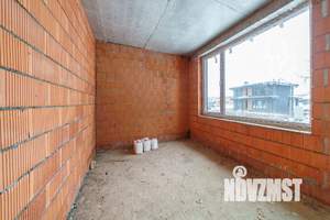 Дом 250м², 2-этажный, участок 10 сот.  