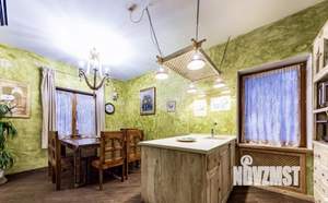 Дом 212м², 2-этажный, участок 15 сот.  