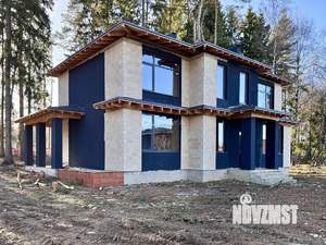 Дом 250м², 2-этажный, участок 9 сот.  