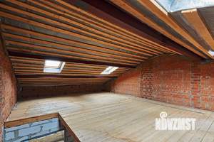 Таунхаус 270м², 4-этажный, участок 1 сот.  