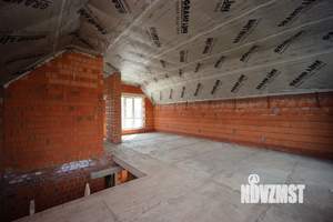 Коттедж 170м², 2-этажный, участок 6 сот.  
