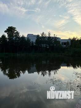 Дом 1500м², 3-этажный, участок 100 сот.  