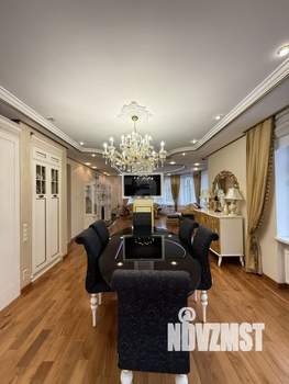 Дом 490м², 4-этажный, участок 12 сот.  