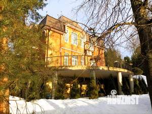 Коттедж 265м², 2-этажный, участок 18 сот.  