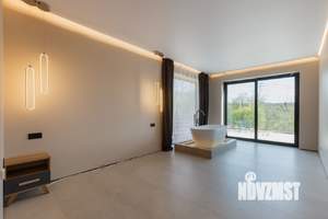 Дом 367м², 2-этажный, участок 10 сот.  