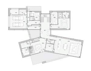 Коттедж 730м², 2-этажный, участок 20 сот.  
