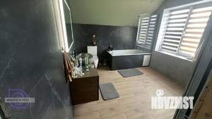 Дом 150м², 2-этажный, участок 6 сот.  