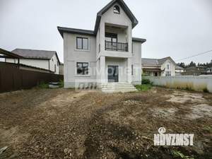 Дом 210м², 2-этажный, участок 6 сот.  