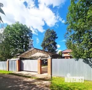 Коттедж 250м², 2-этажный, участок 12 сот.  