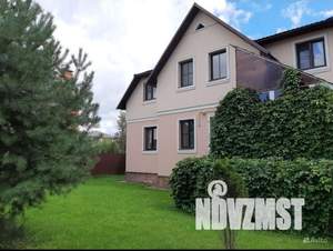 Коттедж 300м², 3-этажный, участок 12 сот.  