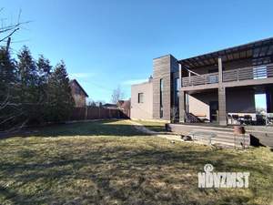 Коттедж 297м², 3-этажный, участок 6 сот.  