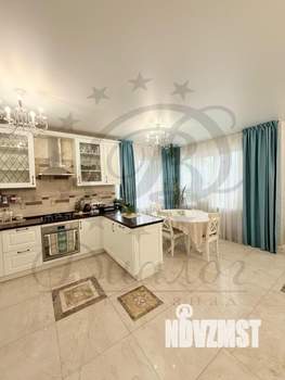 Таунхаус 175м&sup2;, 4-этажный, участок 4 сот.  