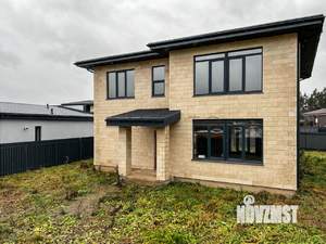 Дом 220м&sup2;, 2-этажный, участок 6 сот.  