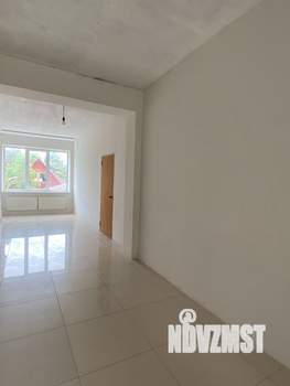 Коттедж 733м&sup2;, 3-этажный, участок 20 сот.  