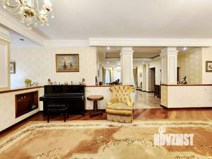 Коттедж 699м², 3-этажный, участок 29 сот.  