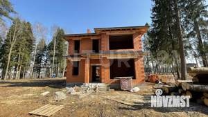 Дом 160м², 2-этажный, участок 6 сот.  