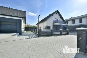 Дом 199м&sup2;, 2-этажный, участок 4 сот.  