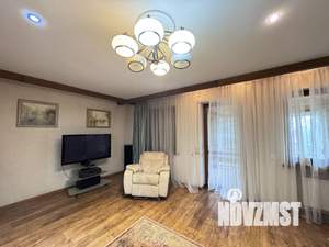 Таунхаус 175м², 3-этажный, участок 4 сот.  