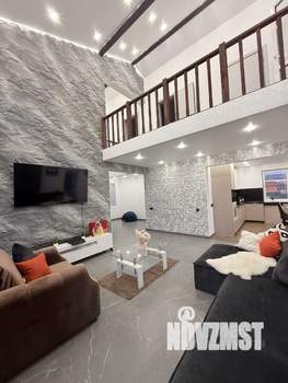 Коттедж 144м², 2-этажный, участок 6 сот.  