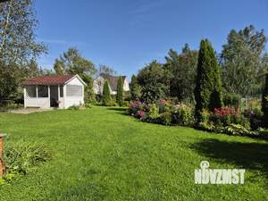 Дом 60м², 2-этажный, участок 8 сот.  