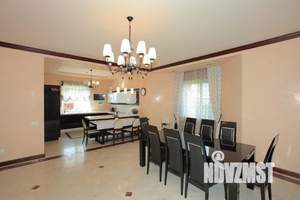 Коттедж 650м², 3-этажный, участок 19 сот.  