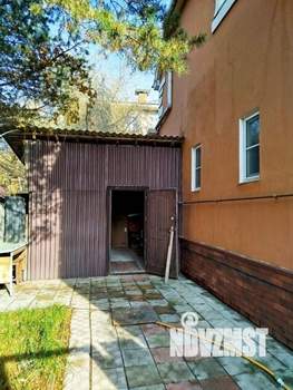 Дом 204м&sup2;, 2-этажный, участок 10 сот.  