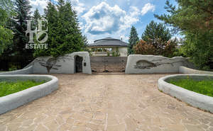 Дом 993м², 4-этажный, участок 60 сот.  