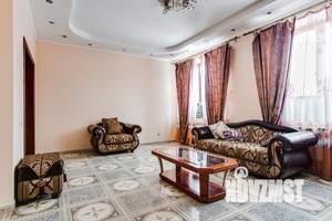 Дача 390м², 3-этажный, участок 7 сот.  