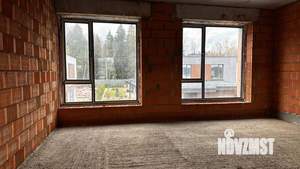 Коттедж 312м², 2-этажный, участок 10 сот.  