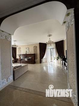 Дом 433м&sup2;, 4-этажный, участок 10 сот.  