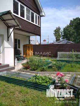 Дом 204м², 3-этажный, участок 4 сот.  