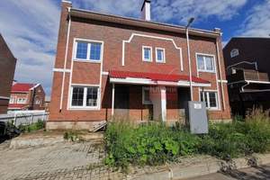 Дача 154м², 3-этажный, участок 3 сот.  