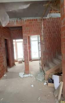 Дом 180м², 2-этажный, участок 5 сот.  