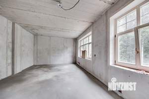 Таунхаус 290м², 3-этажный, участок 10 сот.  