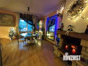 Дом 250м&sup2;, 2-этажный, участок 14 сот.  