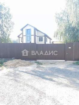 Дом 315м&sup2;, 3-этажный, участок 10 сот.  