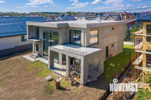 Дом 367м², 2-этажный, участок 10 сот.  