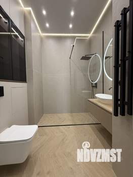 Дом 395м&sup2;, 2-этажный, участок 11 сот.  