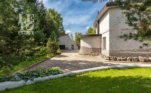 Дом 993м², 4-этажный, участок 60 сот.  