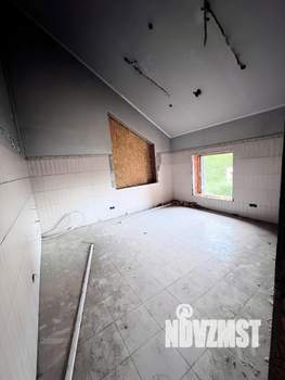 Дом 258м&sup2;, 3-этажный, участок 5 сот.  