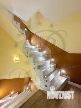 Таунхаус 175м&sup2;, 4-этажный, участок 4 сот.  