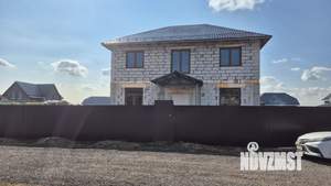 Дом 252м², 2-этажный, участок 12 сот.  