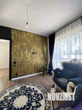 Таунхаус 250м², 3-этажный, участок 3 сот.  