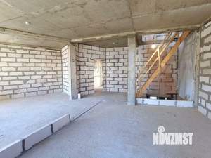 Таунхаус 220м², 3-этажный, участок 1 сот.  