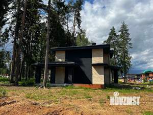 Дом 225м&sup2;, 2-этажный, участок 9 сот.  