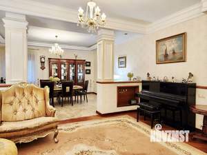 Коттедж 699м², 3-этажный, участок 29 сот.  