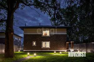 Дом 205м&sup2;, 2-этажный, участок 9 сот.  