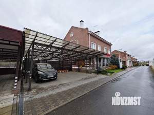 Дом 225м&sup2;, 4-этажный, участок 6 сот.  