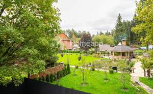 Дом 225м², 2-этажный, участок 6 сот.  