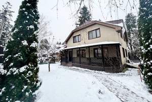 Дом 160м², 2-этажный, участок 6 сот.  